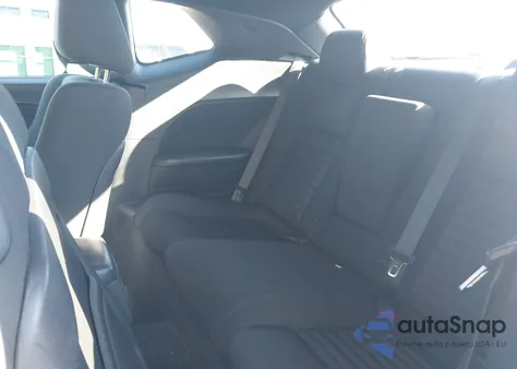 2014 Dodge Challenger Sxt z USA, uszkodzony, nr VIN 2C3CDYAG2EH298912